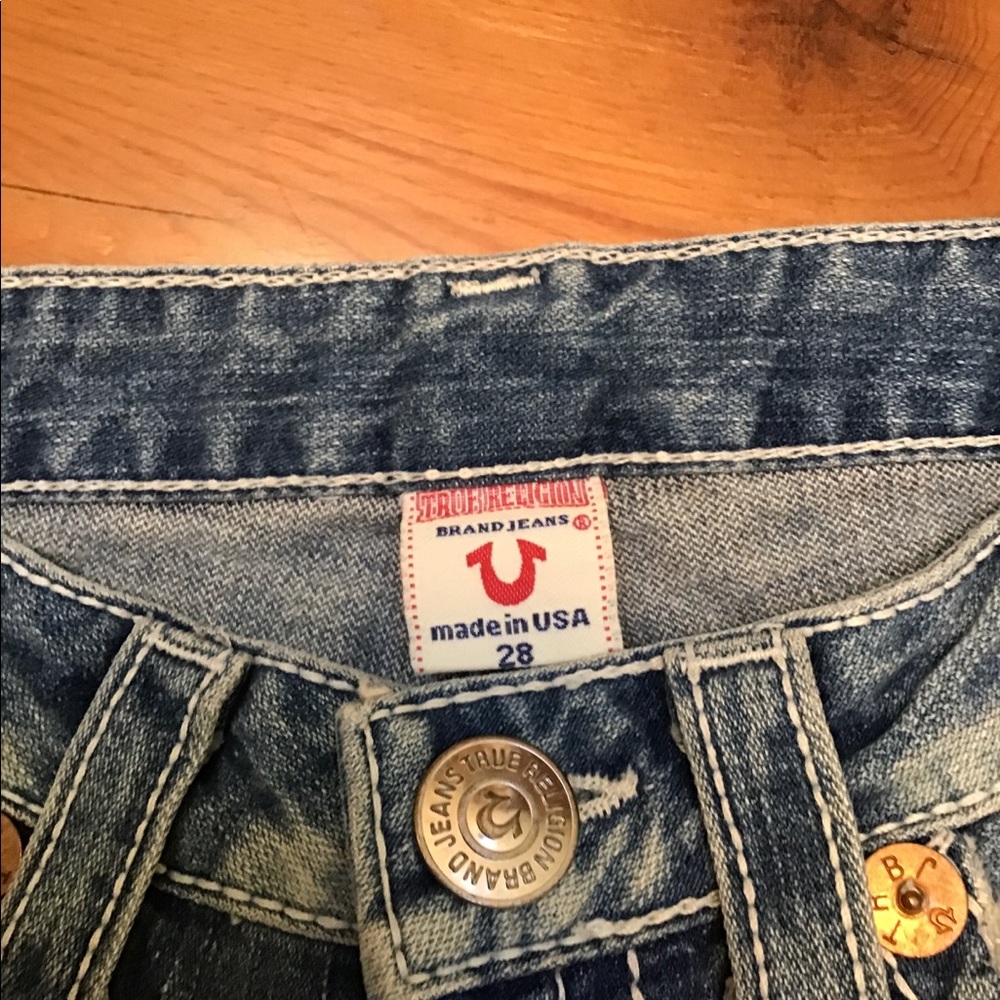 True Religion Bobby Big 7 Jeans size 28